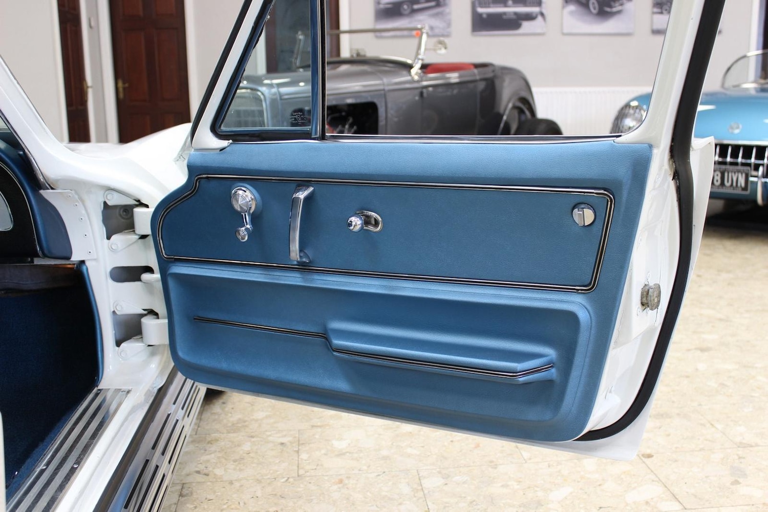 Used Chevrolet Corvette 1966 for sale - 77589792: Photo 46