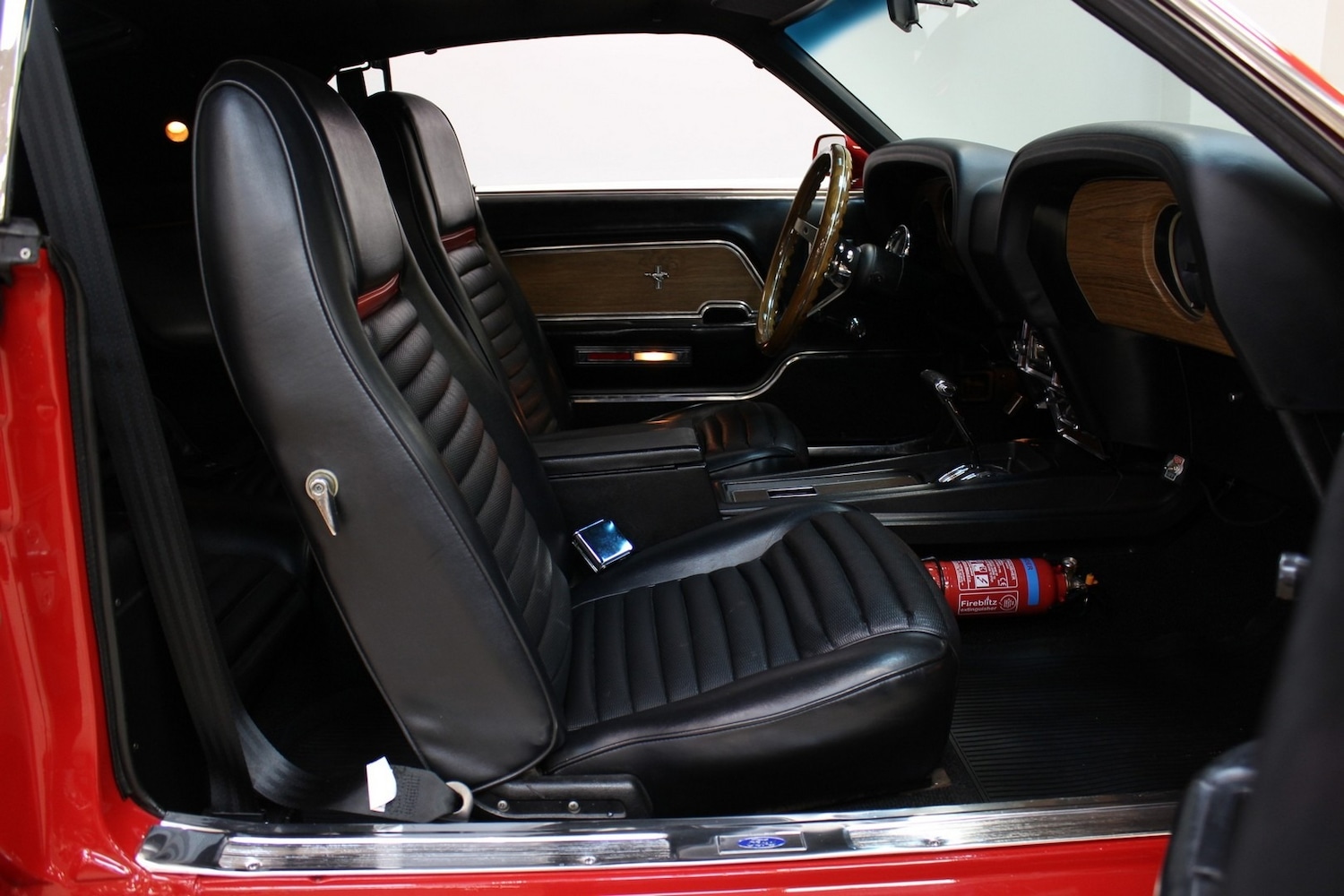 Used Ford Mustang 2016 for sale - 77687773: Photo 31