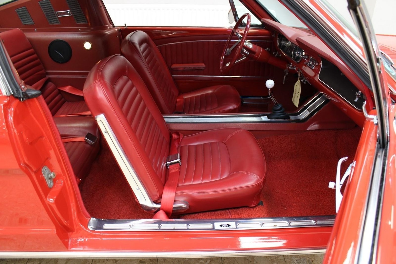 Used Ford Mustang 2015 for sale - 77589795: Photo 9