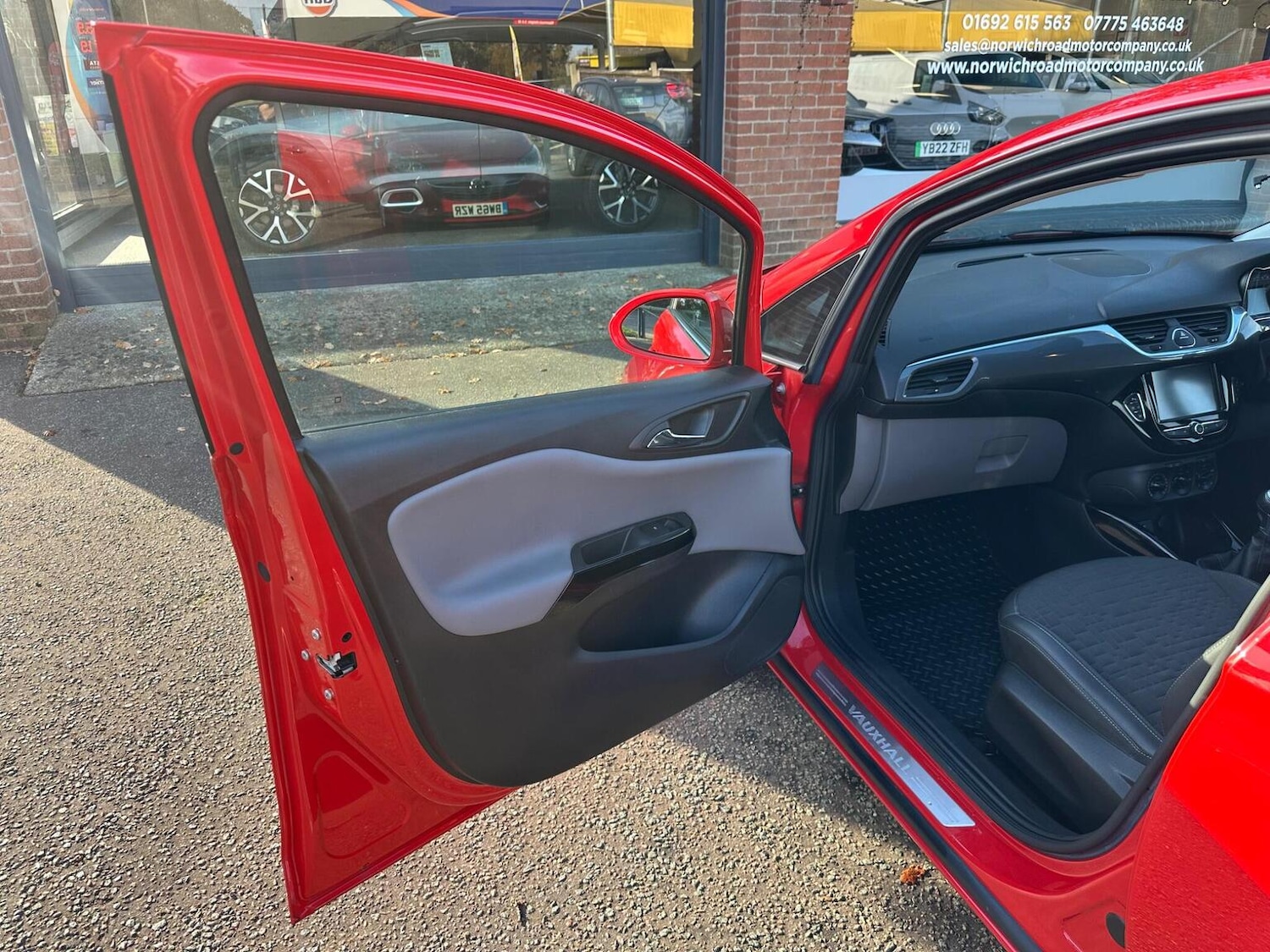 Used Vauxhall Corsa 2016 for sale - 76521119: Photo 18