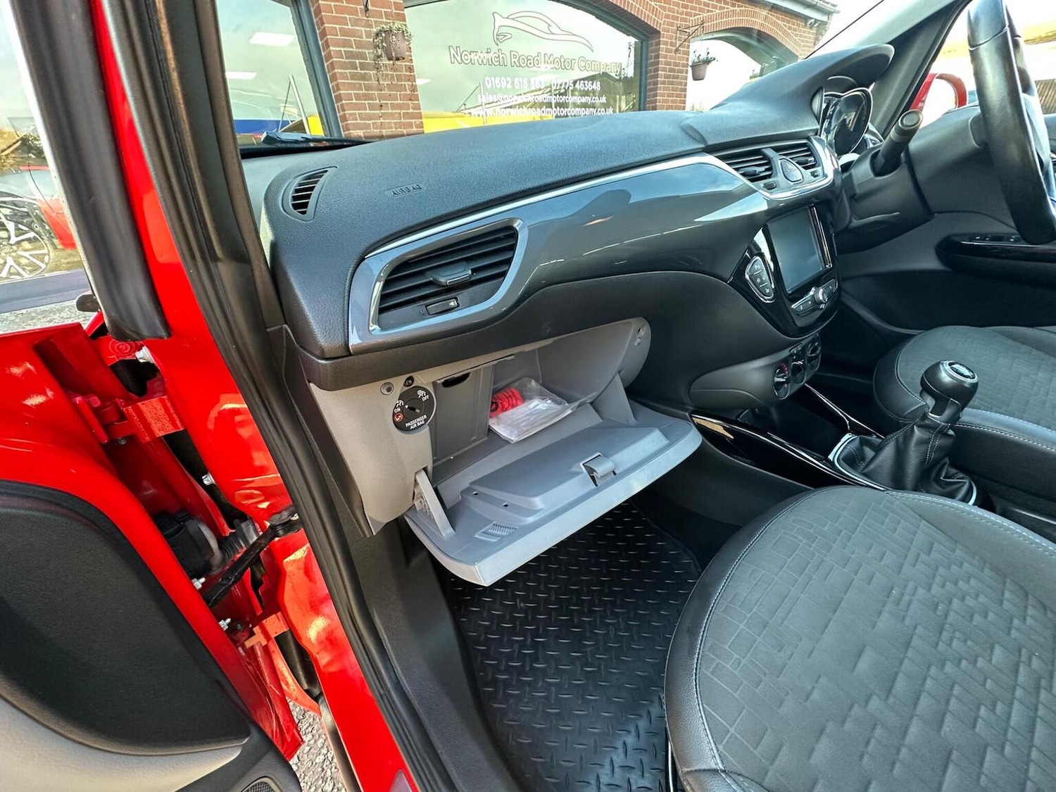 Used Vauxhall Corsa 2016 for sale - 76521119: Photo 23