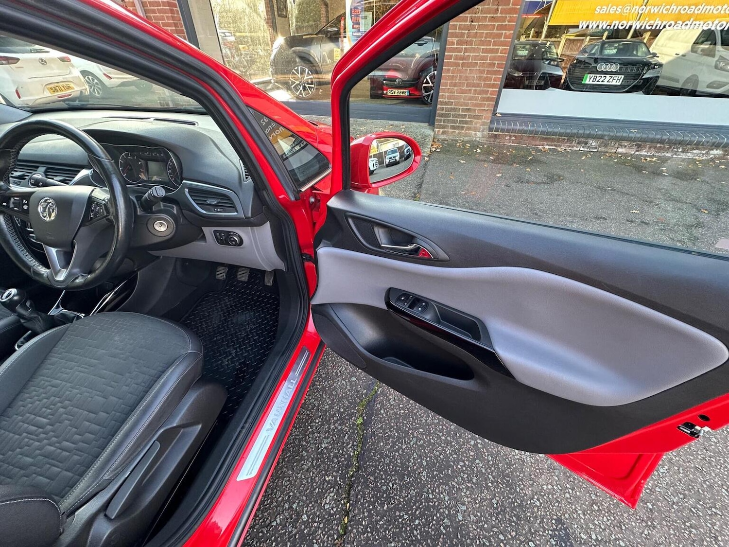 Used Vauxhall Corsa 2016 for sale - 76521119: Photo 27