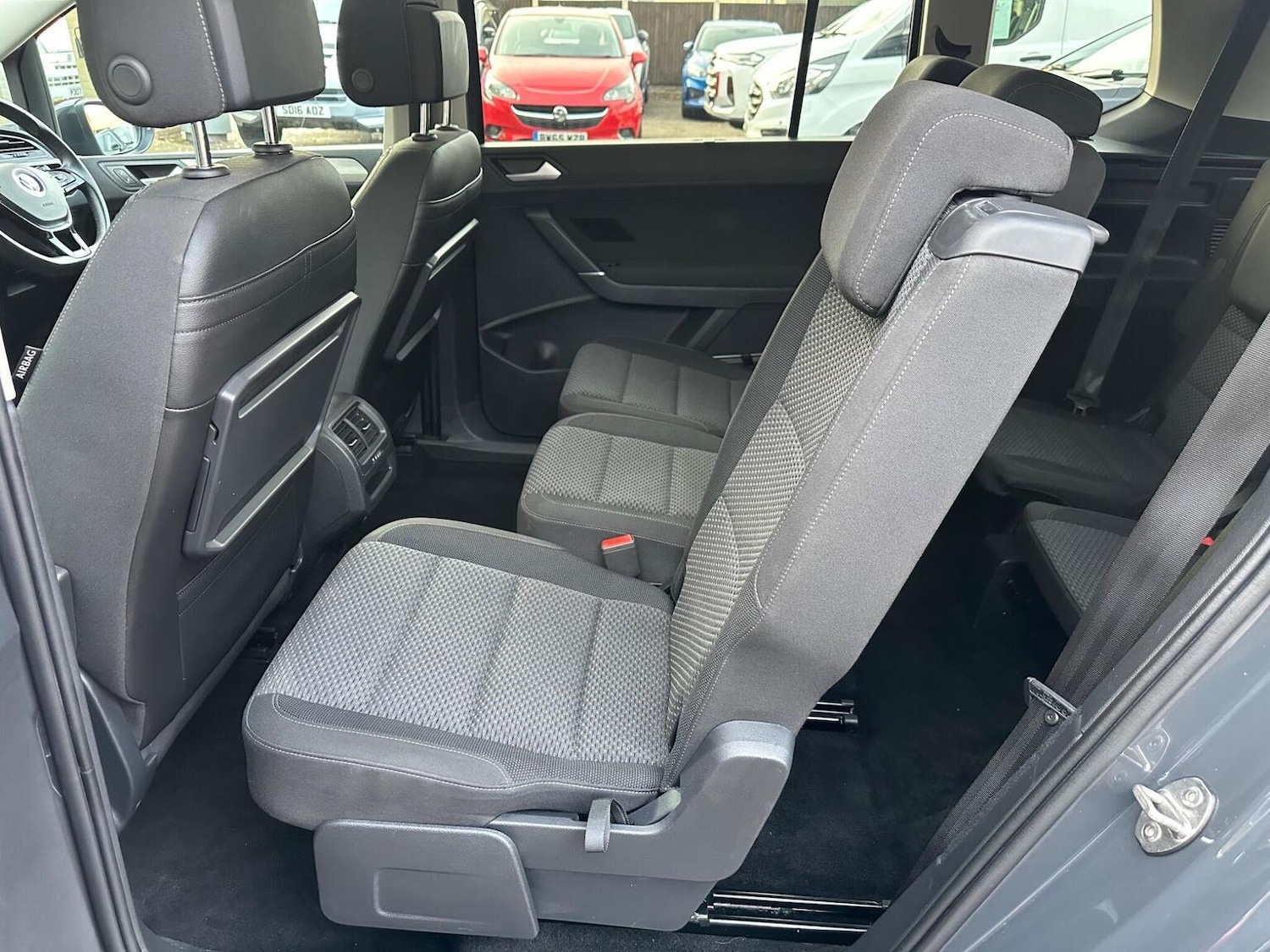 Used Volkswagen Touran 2021 for sale - 76559891: Photo 60