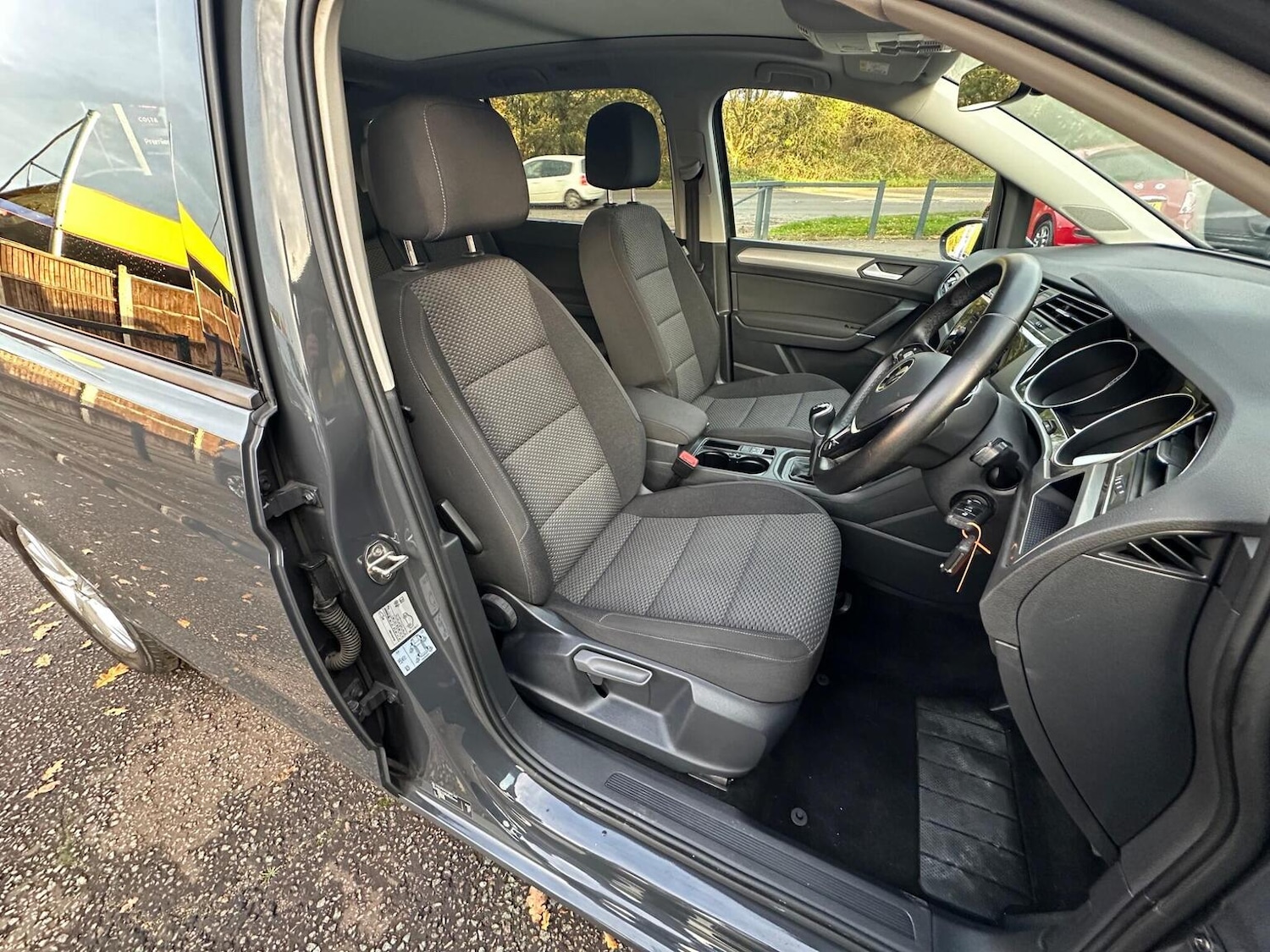 Used Volkswagen Touran 2021 for sale - 77038858: Photo 38