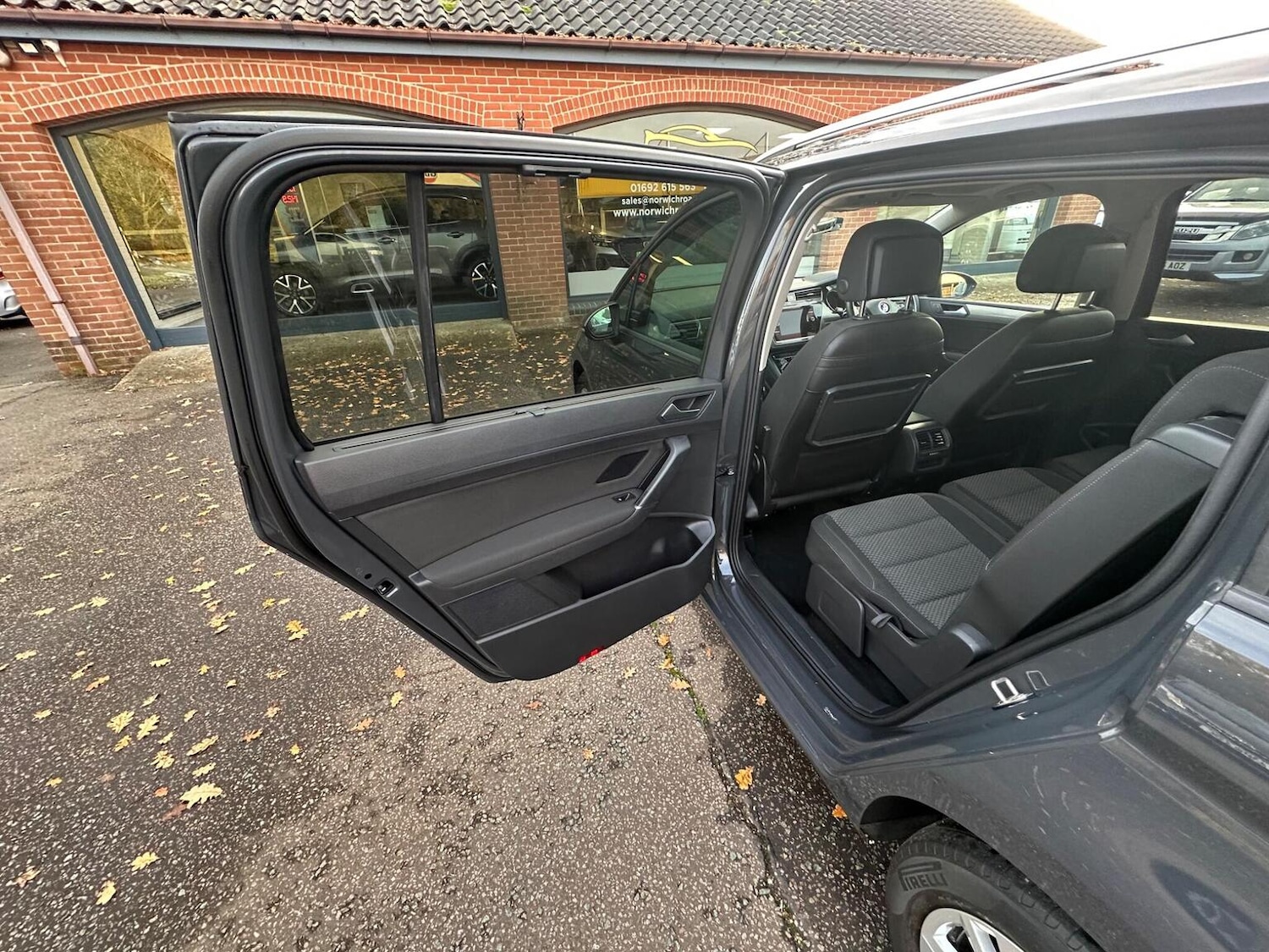 Used Volkswagen Touran 2021 for sale - 77038858: Photo 54