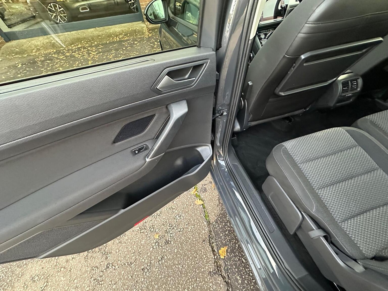 Used Volkswagen Touran 2021 for sale - 77038858: Photo 55