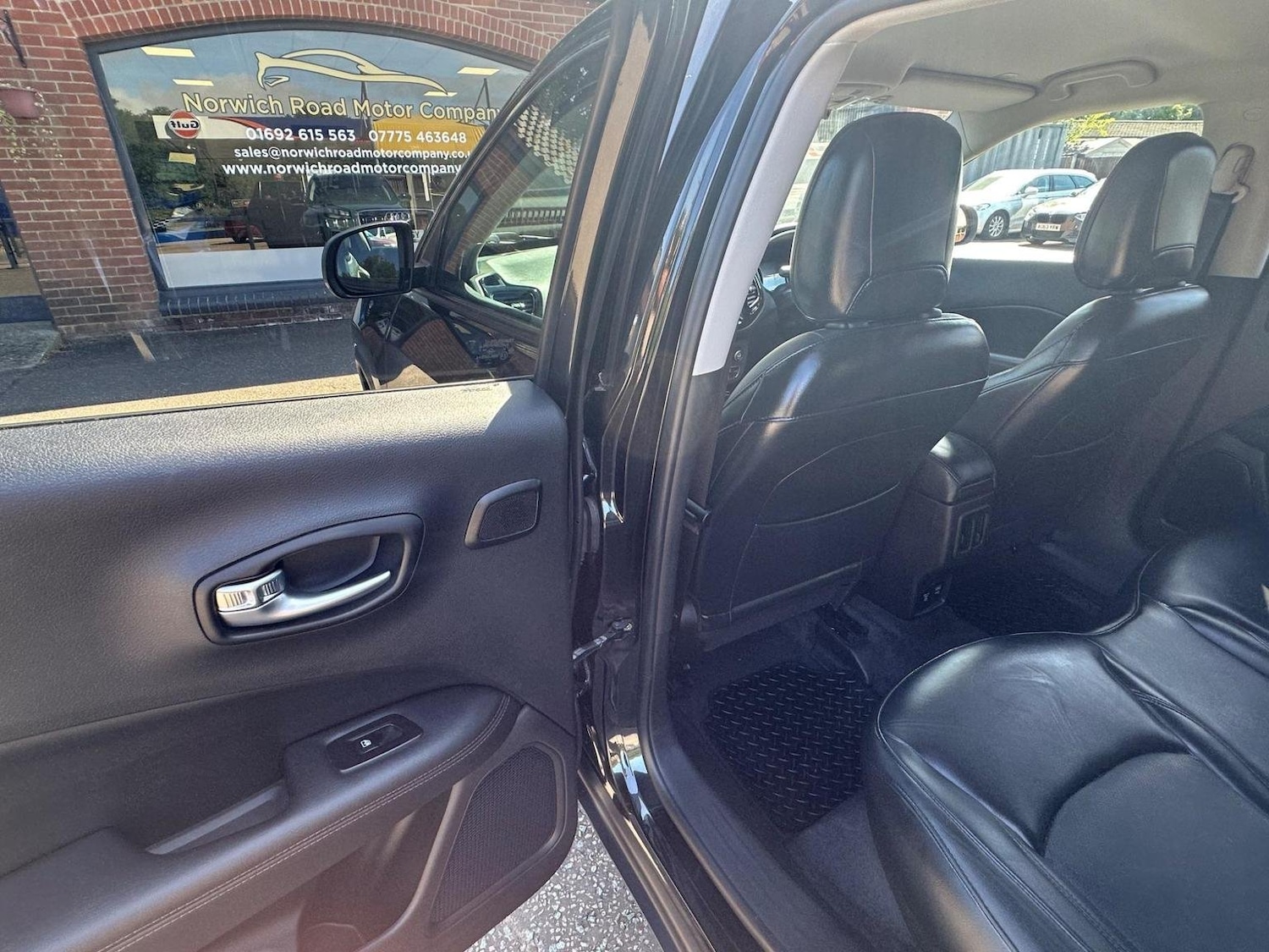 Used Jeep Compass 2020 for sale - 76794186: Photo 48