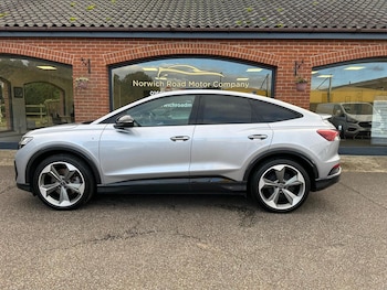 Used Audi Q4 e-tron 2022 for sale - 76511001: Photo