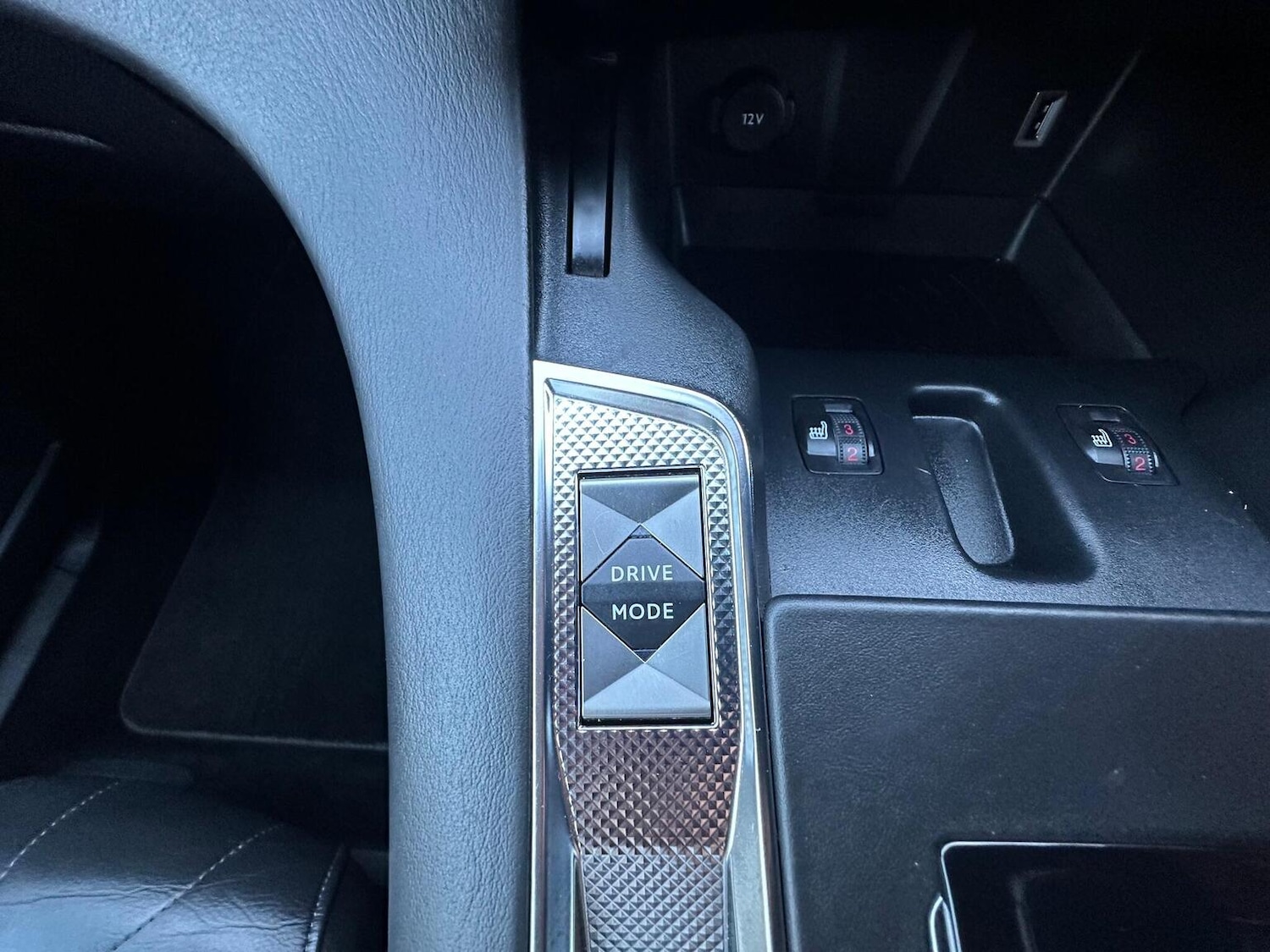 Used DS Automobiles DS 7 2018 for sale - 77080809: Photo 3