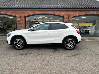 Used Mercedes-Benz GLA 2019 for sale - 76510864: Photo