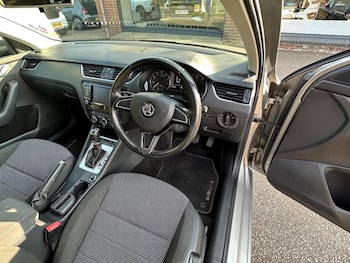 Used Skoda Octavia 2016 for sale - 76510962: Photo