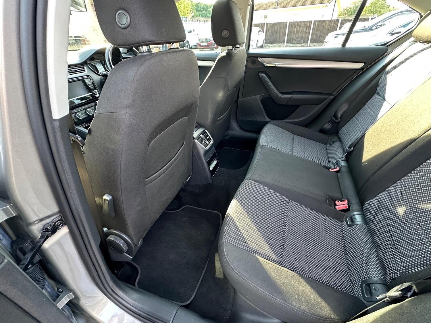 Used Skoda Octavia 2016 for sale - 76510962: Photo 46