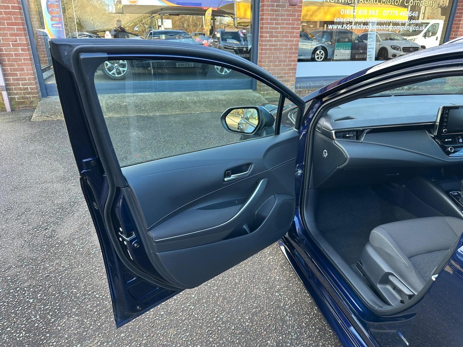 Used Toyota Corolla 2021 for sale - 77154405: Photo 17