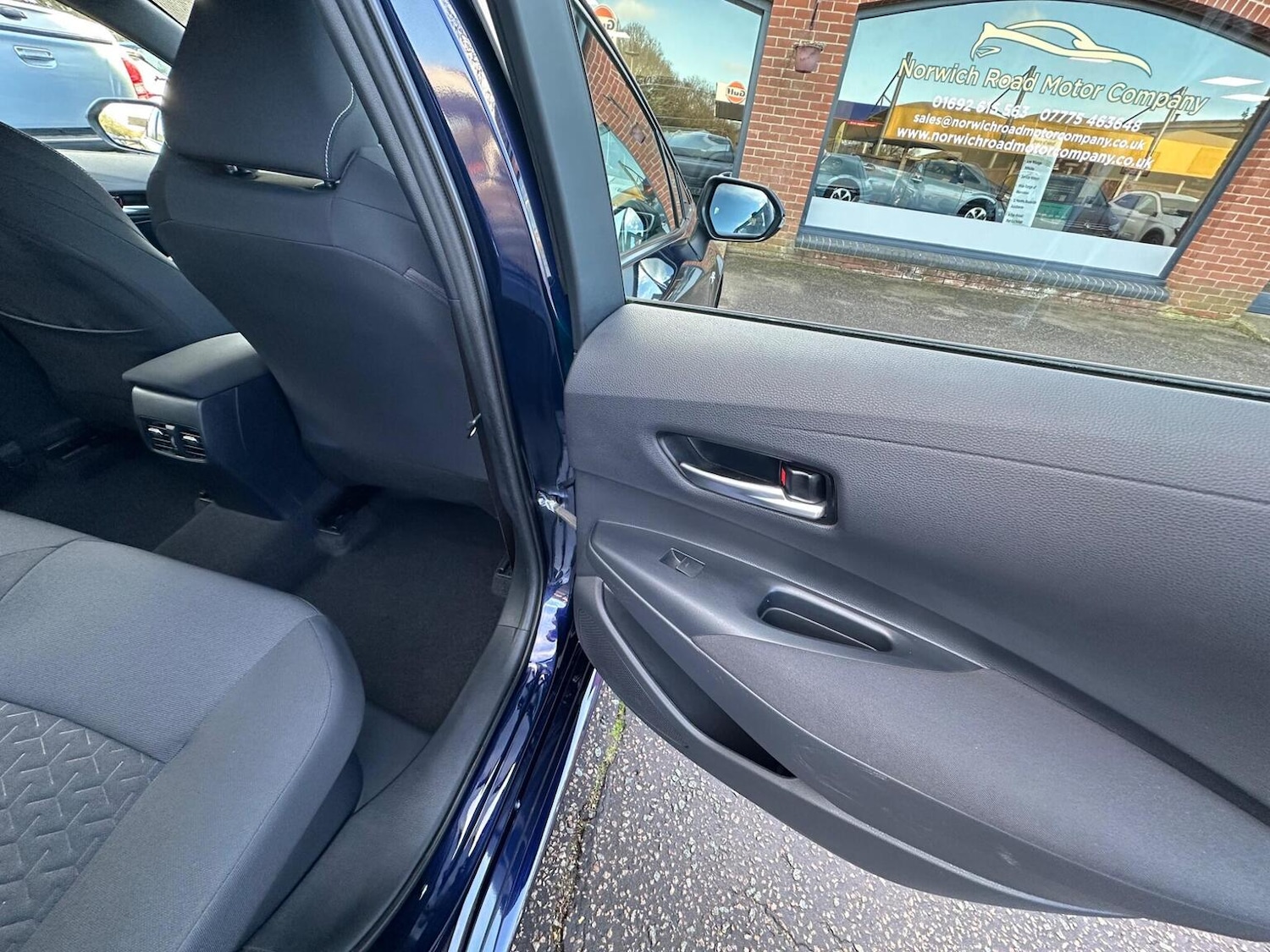 Used Toyota Corolla 2021 for sale - 77154405: Photo 56