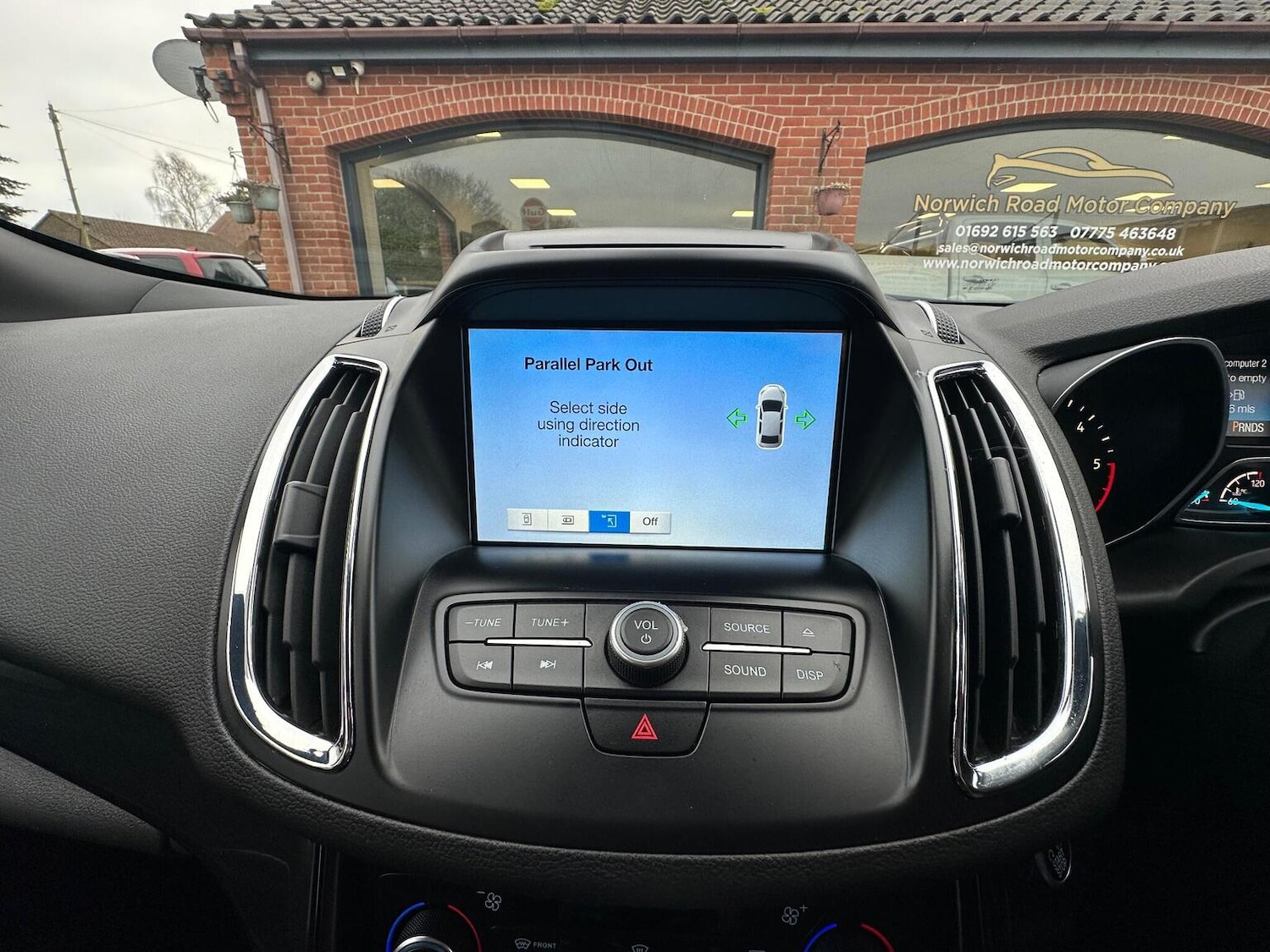 Used Ford Kuga 2017 for sale - 77080793: Photo 43