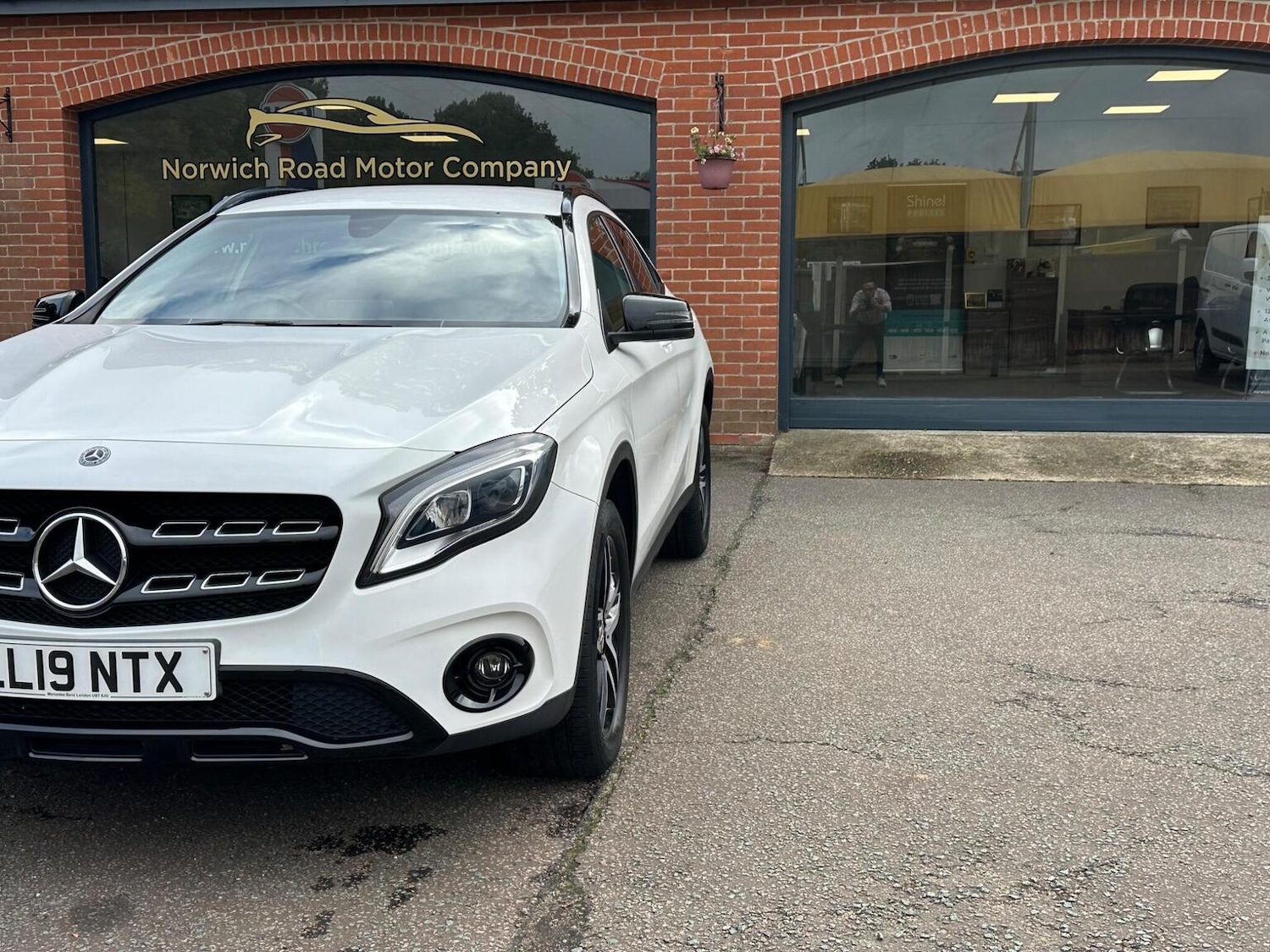 Used Mercedes-Benz GLA 2019 for sale - 76611405: Photo 10