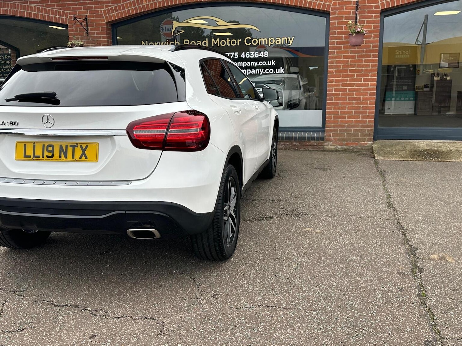 Used Mercedes-Benz GLA 2019 for sale - 76611405: Photo 13
