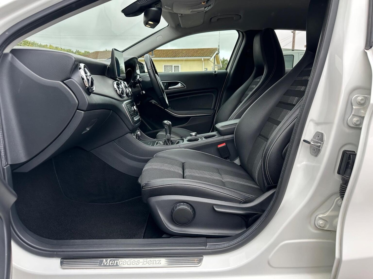 Used Mercedes-Benz GLA 2019 for sale - 76611405: Photo 20