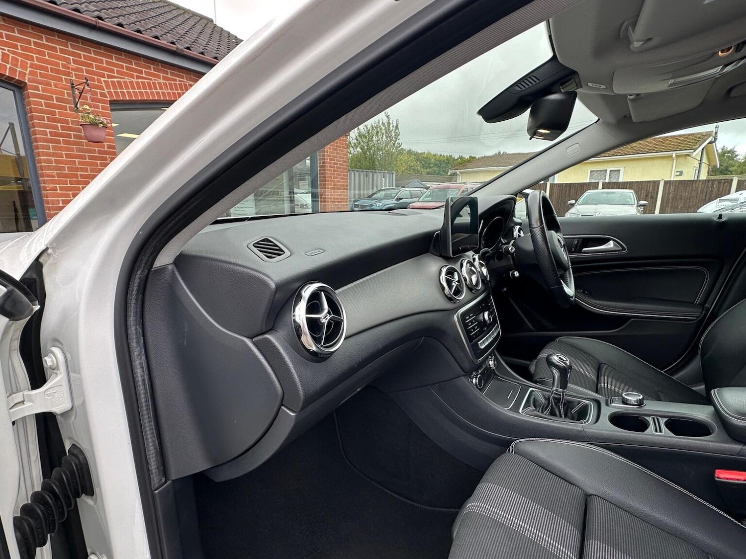 Used Mercedes-Benz GLA 2019 for sale - 76611405: Photo 22