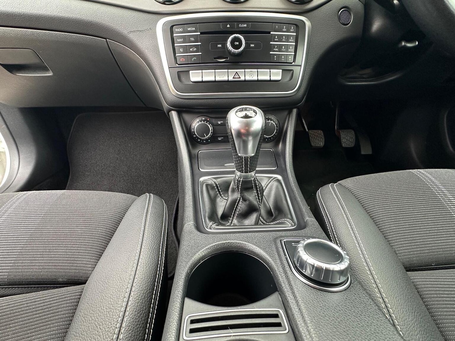 Used Mercedes-Benz GLA 2019 for sale - 76611405: Photo 28