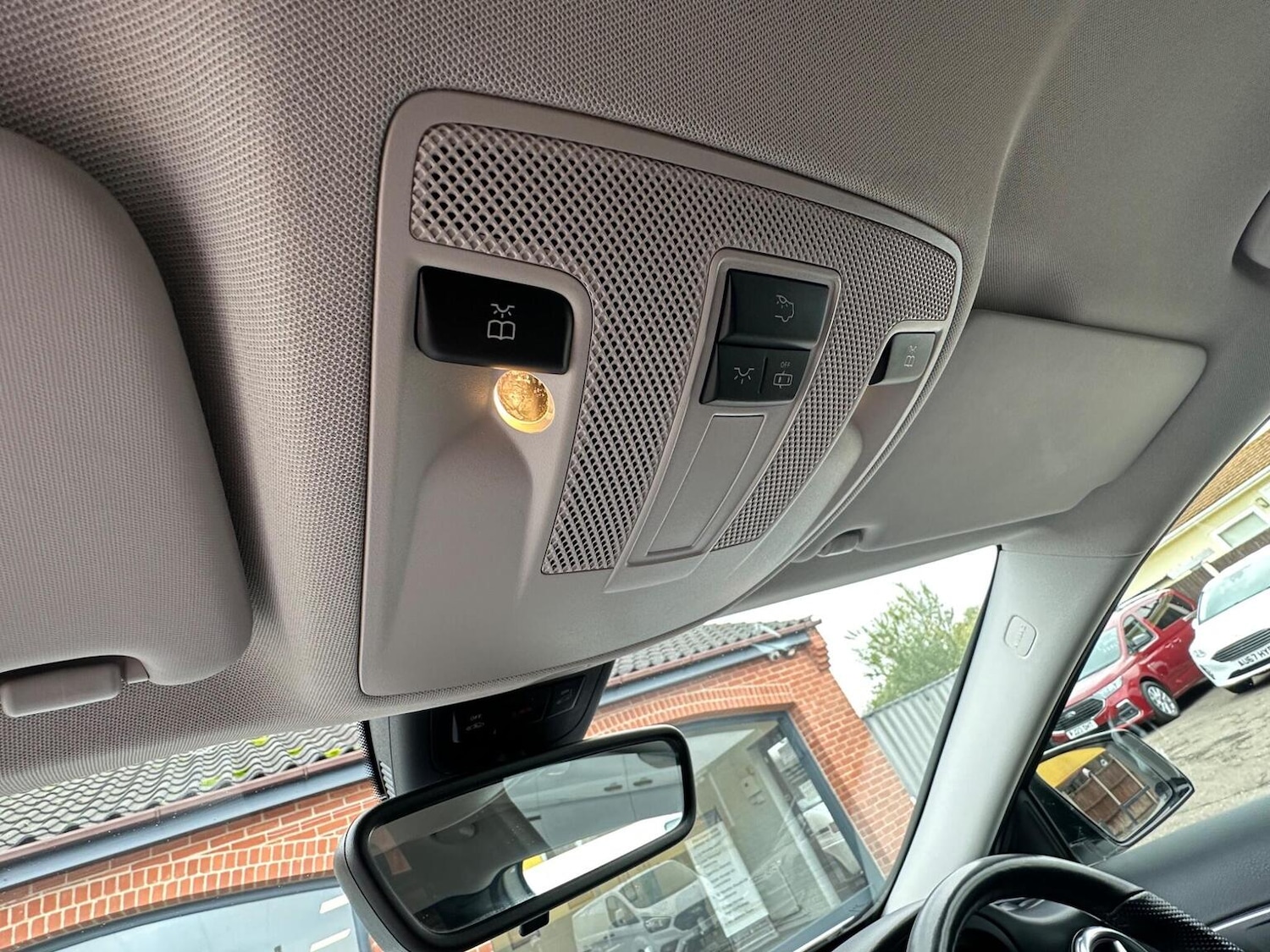 Used Mercedes-Benz GLA 2019 for sale - 76611405: Photo 31