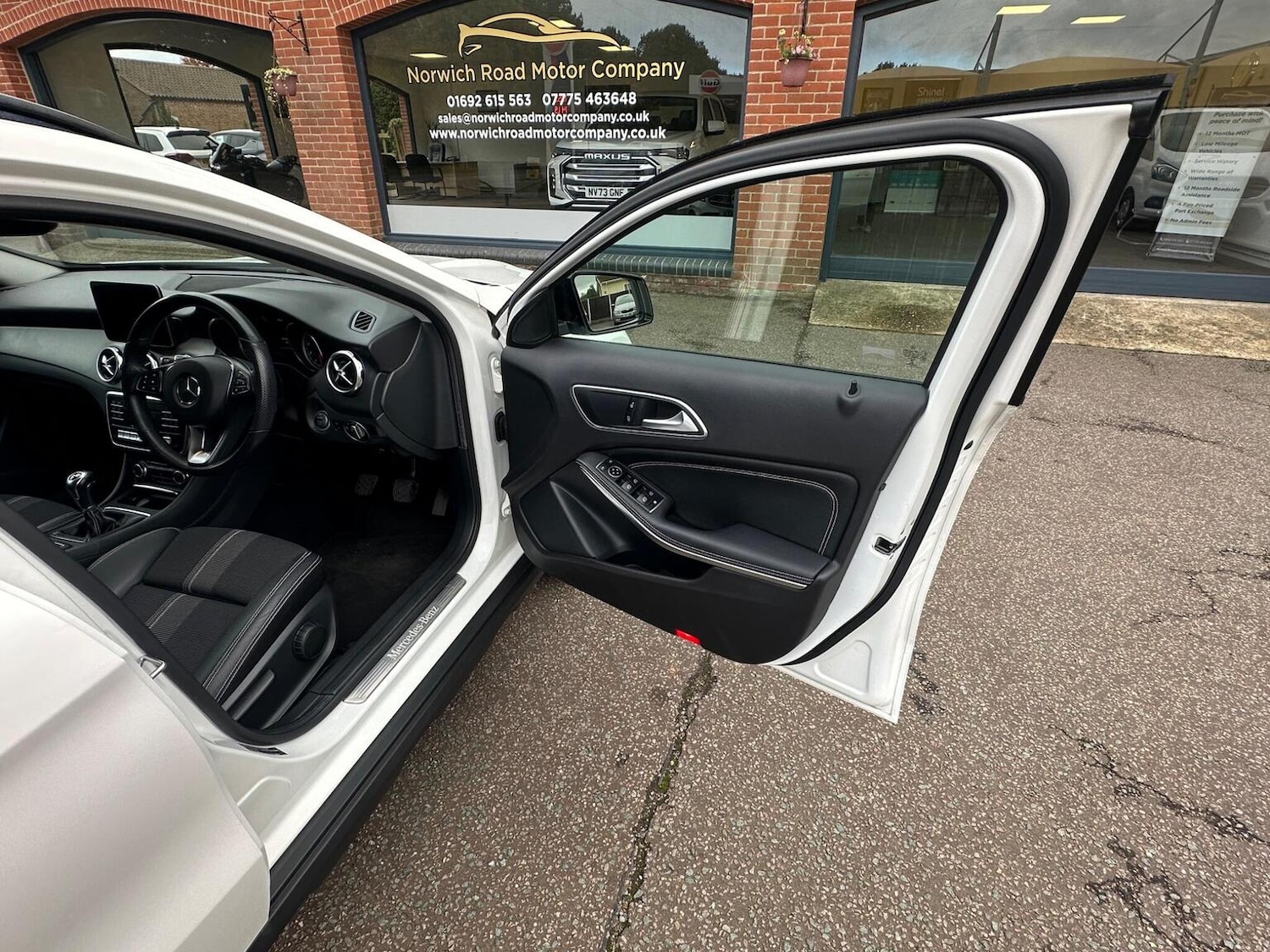 Used Mercedes-Benz GLA 2019 for sale - 76611405: Photo 32