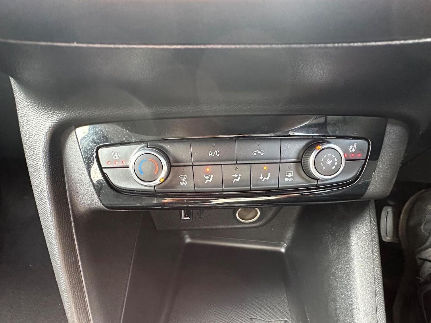 Used Vauxhall Corsa 2022 for sale - 76712839: Photo 3