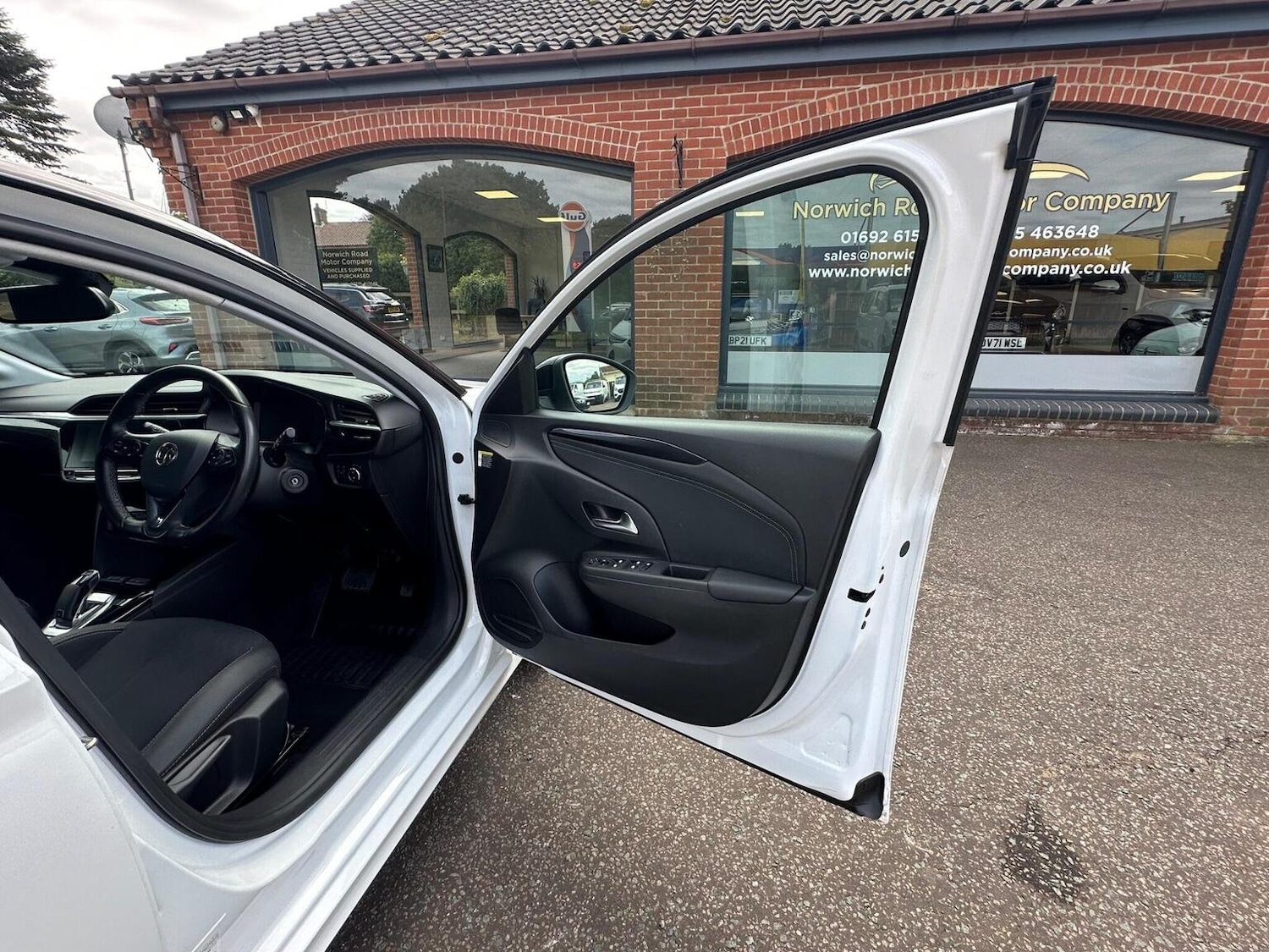 Used Vauxhall Corsa 2022 for sale - 76769268: Photo 30