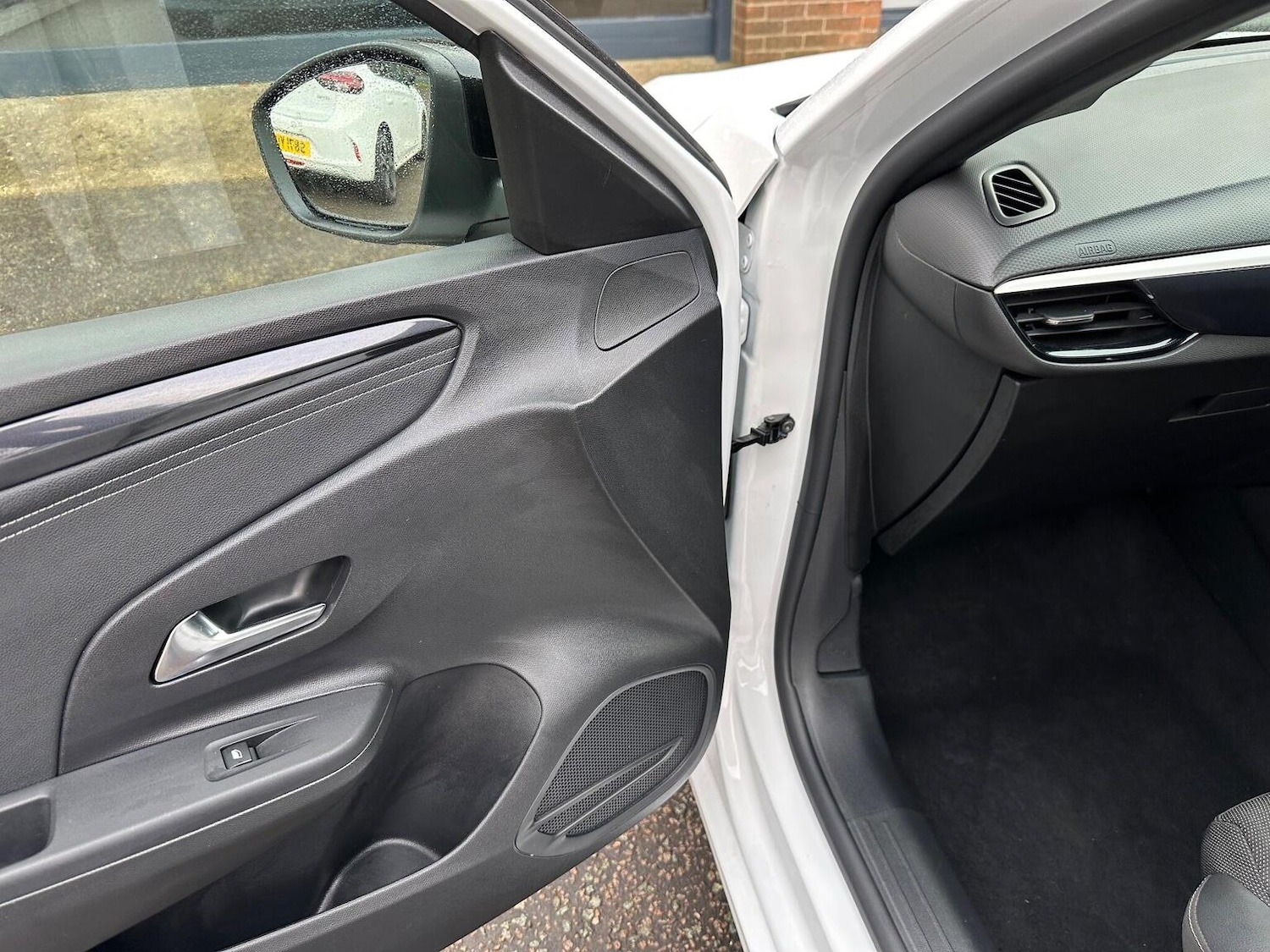 Used Vauxhall Corsa 2024 for sale - 77080798: Photo 18