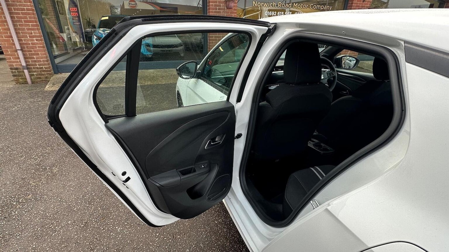 Used Vauxhall Corsa 2024 for sale - 77080798: Photo 47