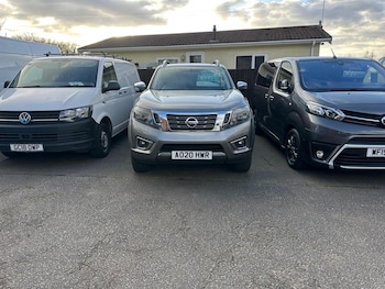 Used Nissan Navara 2020 for sale - 78057108: Photo