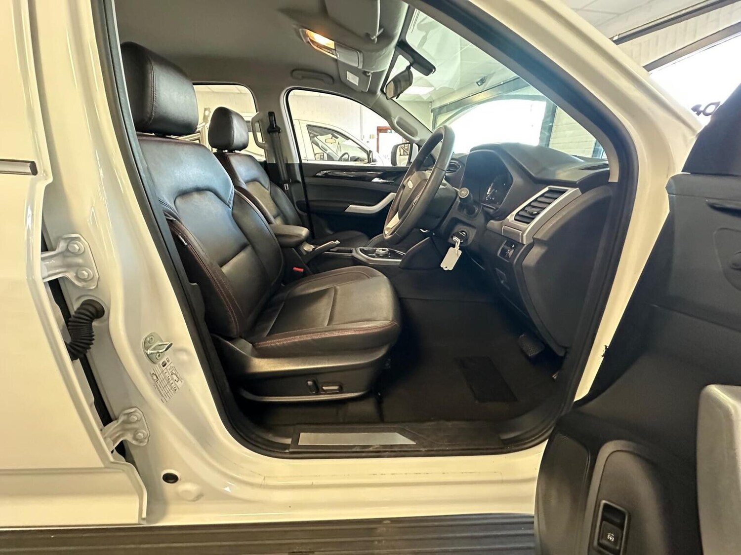 Used Maxus T90EV 2023 for sale - 78070450: Photo 26