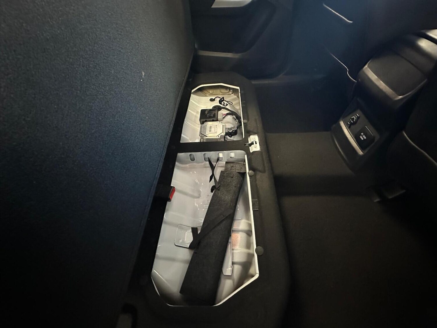 Used Maxus T90EV 2023 for sale - 78070450: Photo 46