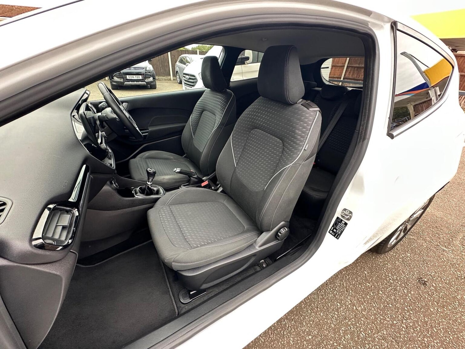 Used Ford Fiesta 2017 for sale - 76510801: Photo 20