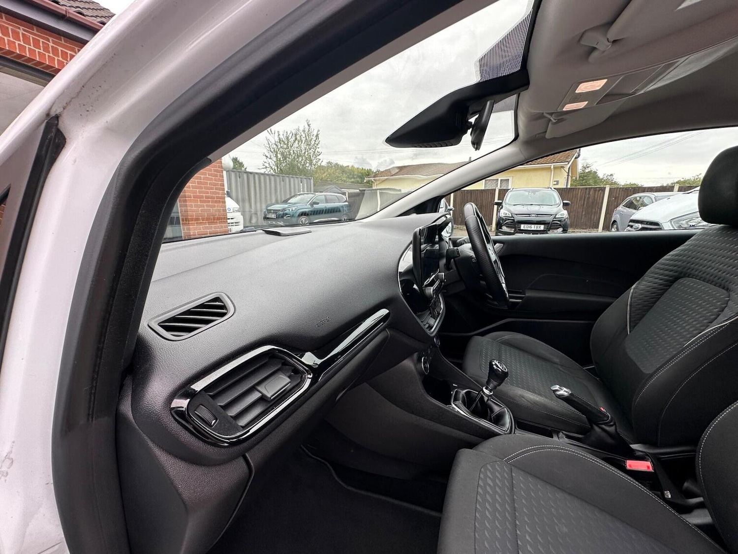 Used Ford Fiesta 2017 for sale - 76510801: Photo 21