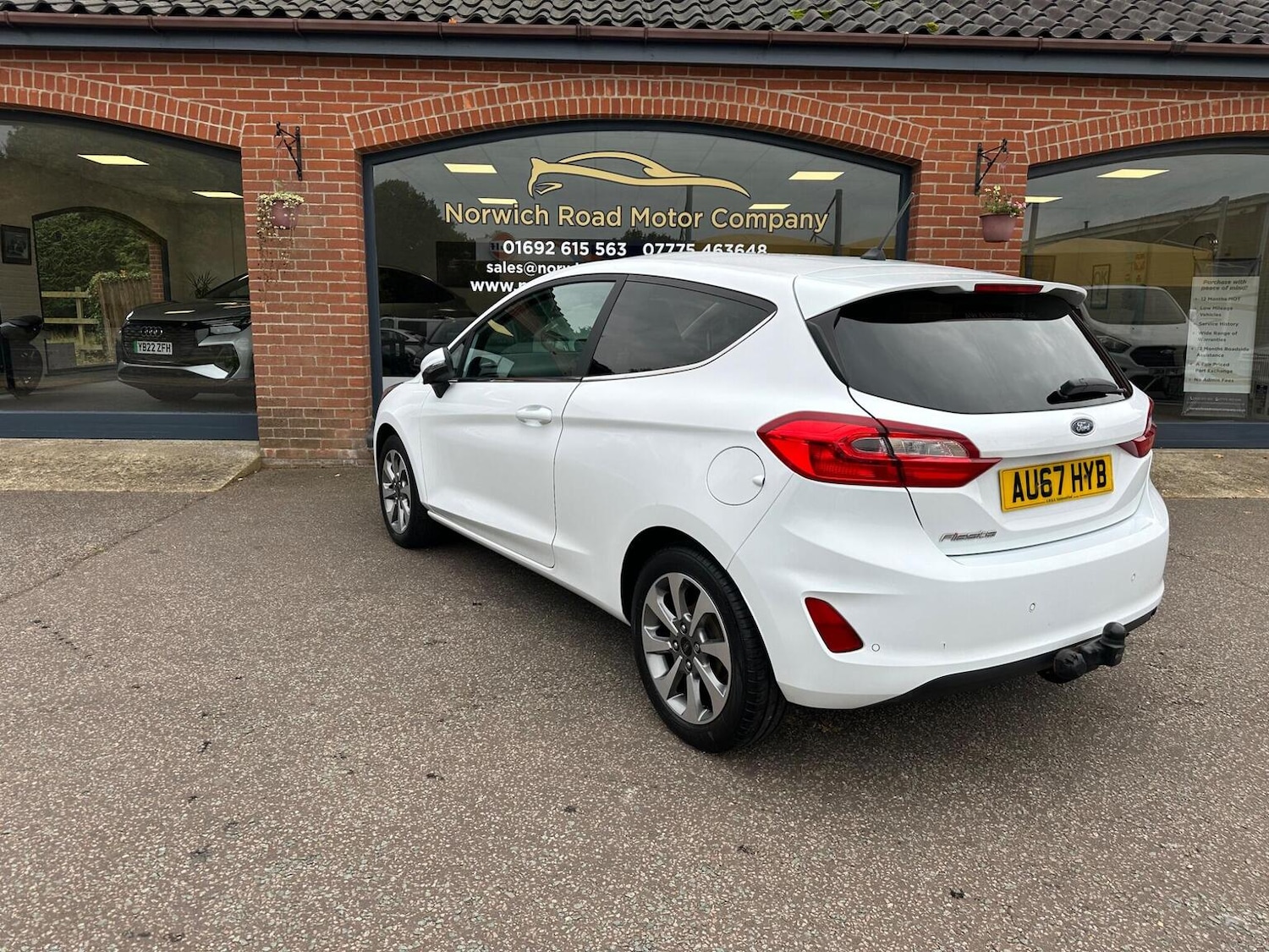 Used Ford Fiesta 2017 for sale - 76510801: Photo 6