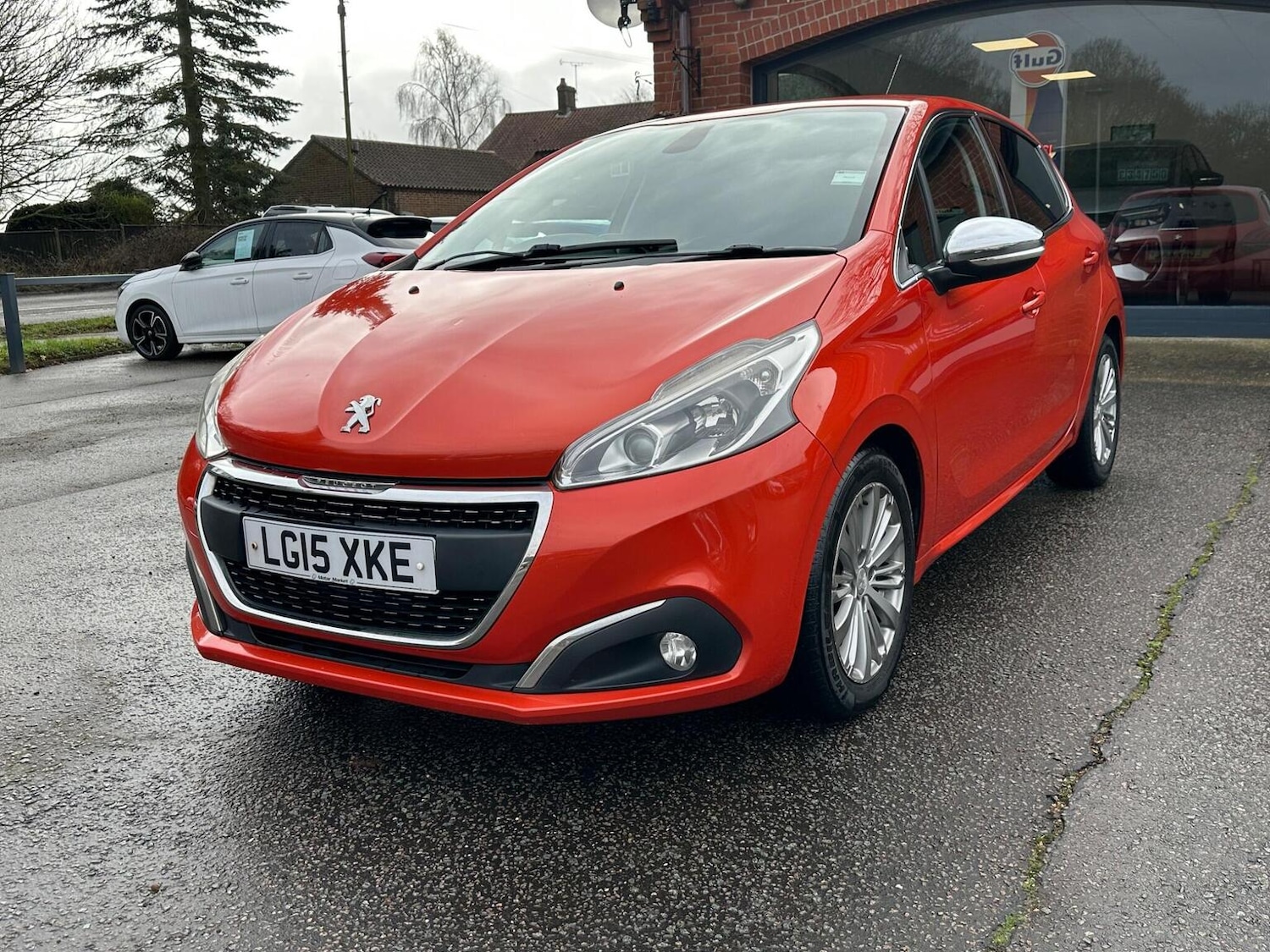 Used Peugeot 208 2015 for sale - 77478151: Photo 11