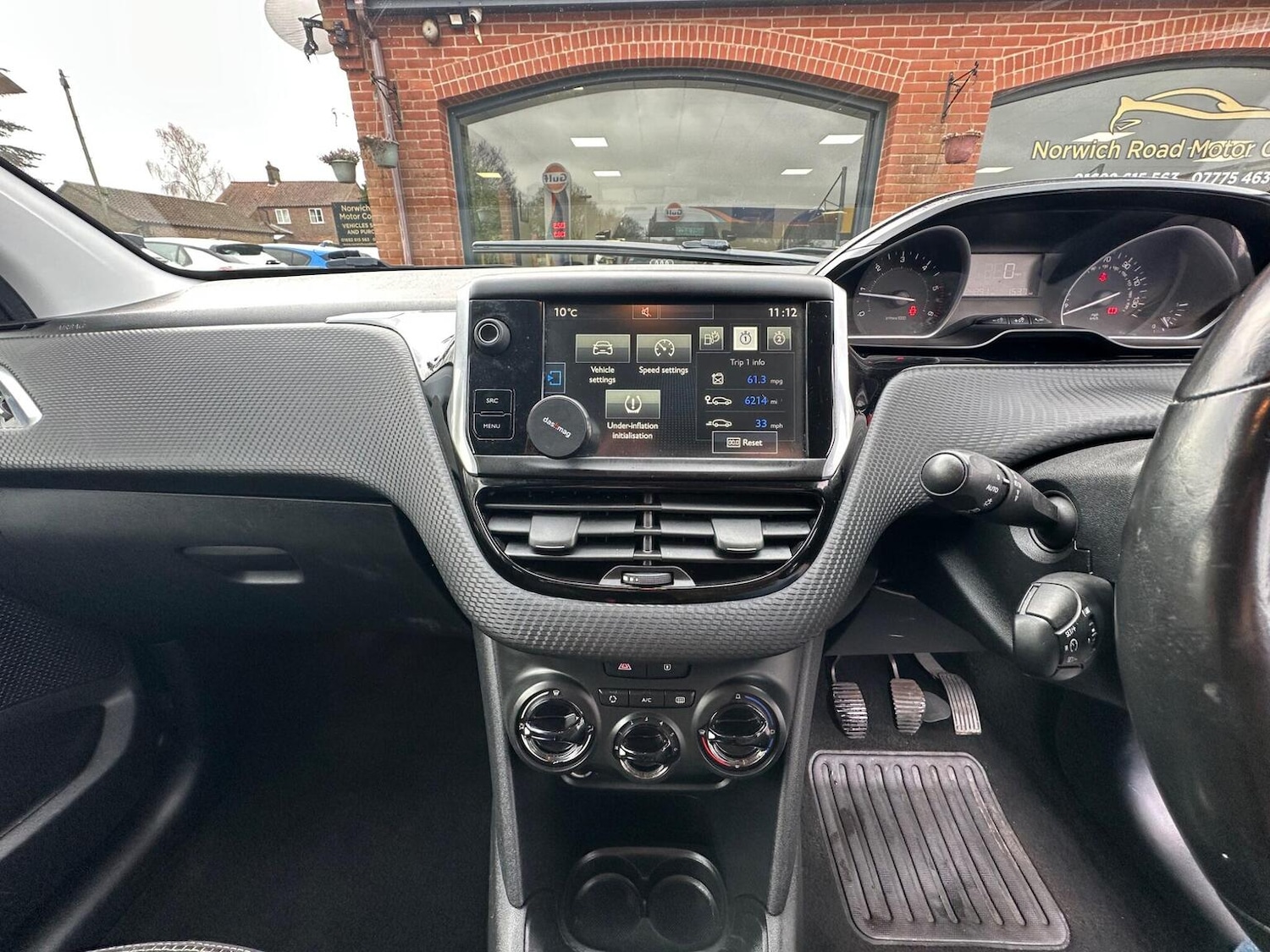 Used Peugeot 208 2015 for sale - 77478151: Photo 39