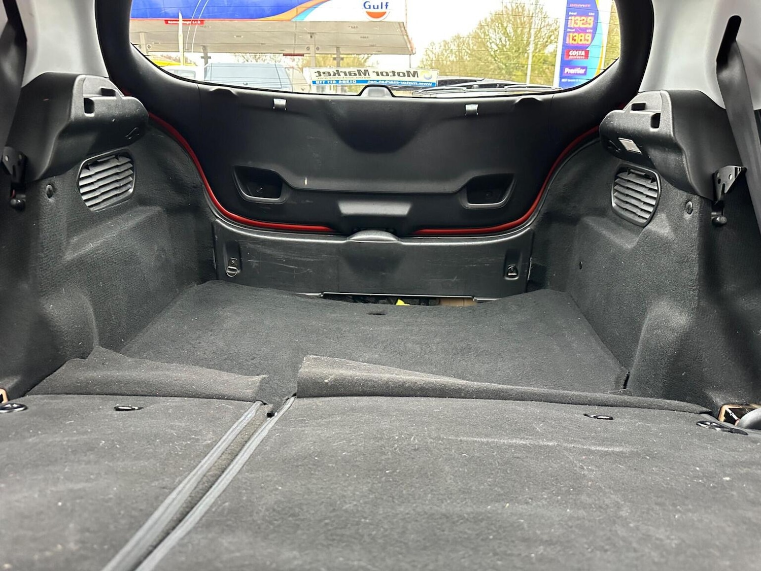 Used Peugeot 208 2015 for sale - 77478151: Photo 54