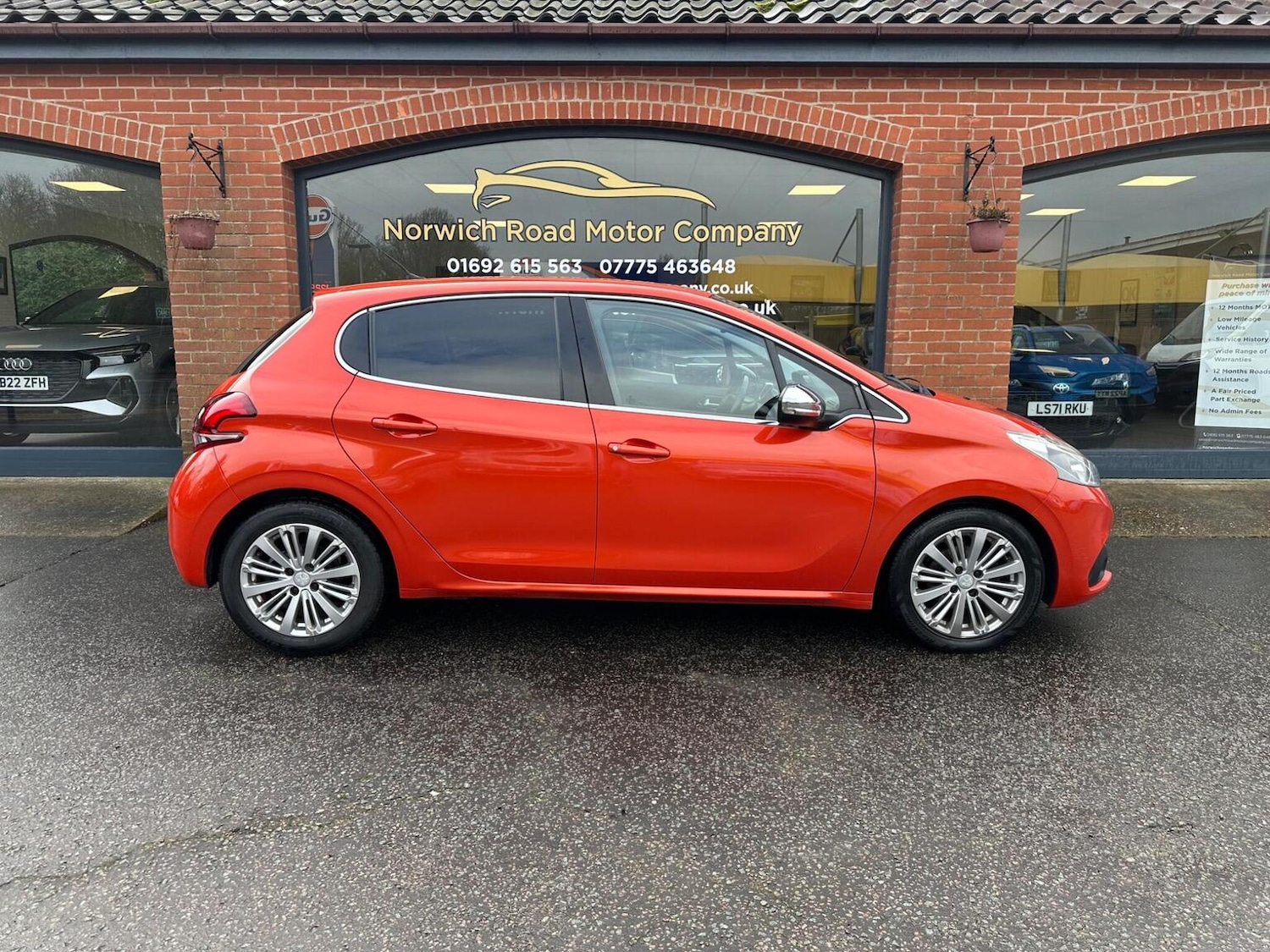 Used Peugeot 208 2015 for sale - 77478151: Photo 8
