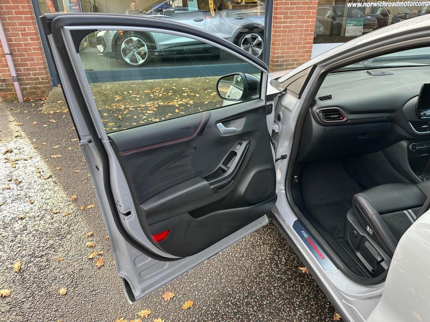 Used Ford Puma 2023 for sale - 76725720: Photo 20