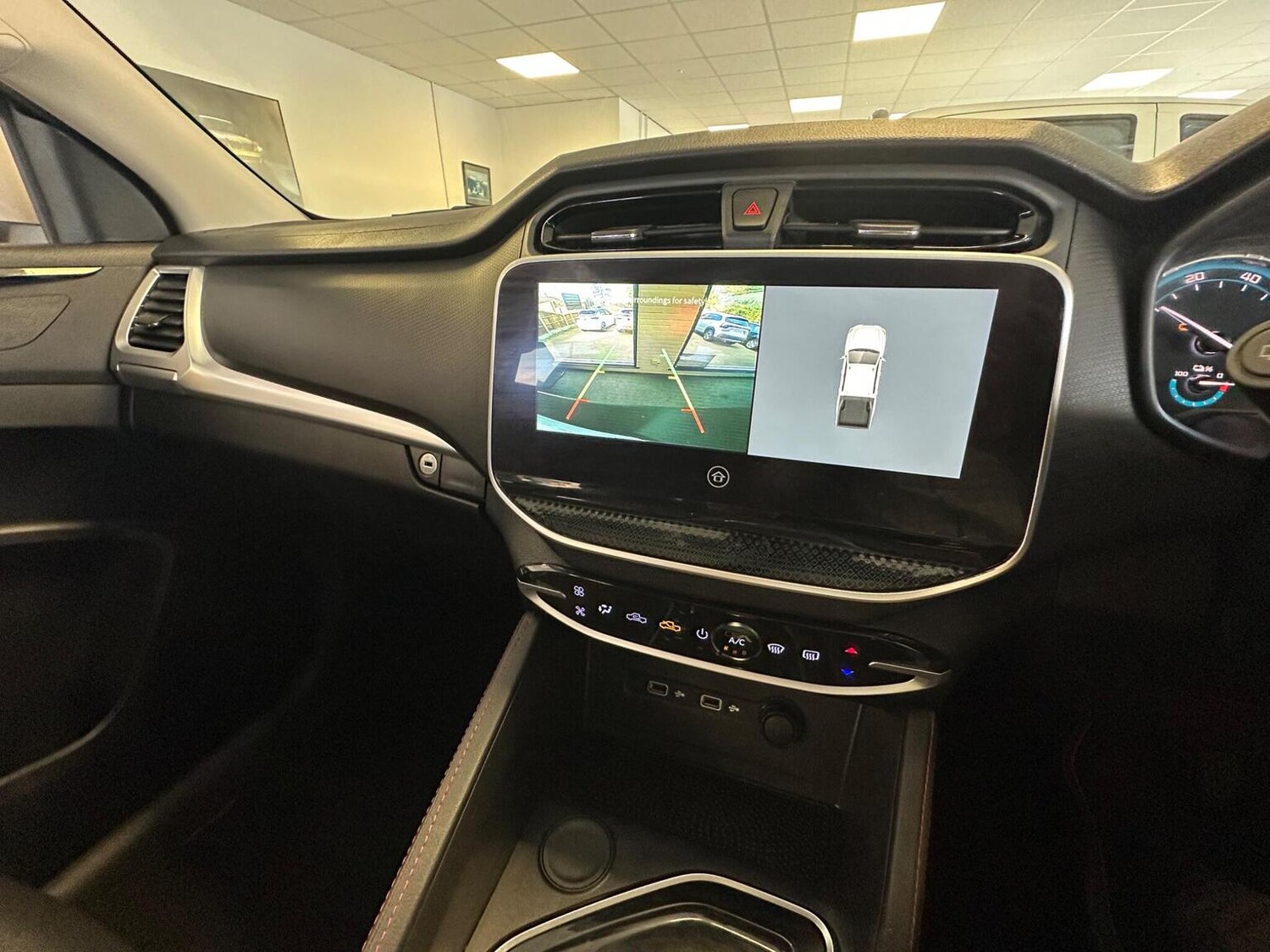 Used Maxus T90EV 2023 for sale - 78070448: Photo 3