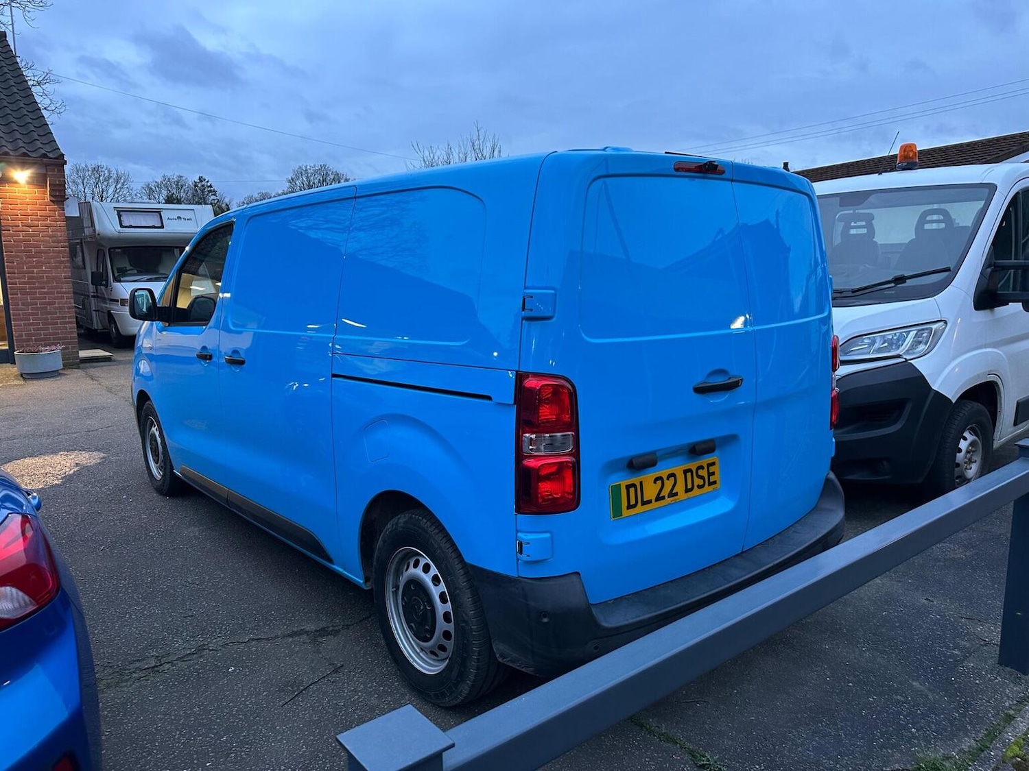 Used Vauxhall Vivaro 2022 for sale - 77707169: Photo 3