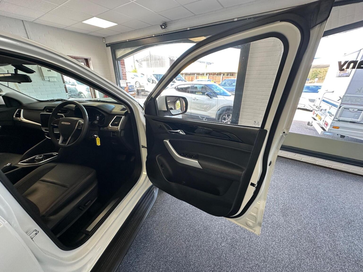 Used Maxus T90EV 2023 for sale - 78070464: Photo 23