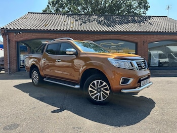 Used Nissan Navara 2018 for sale - 79168012: Photo
