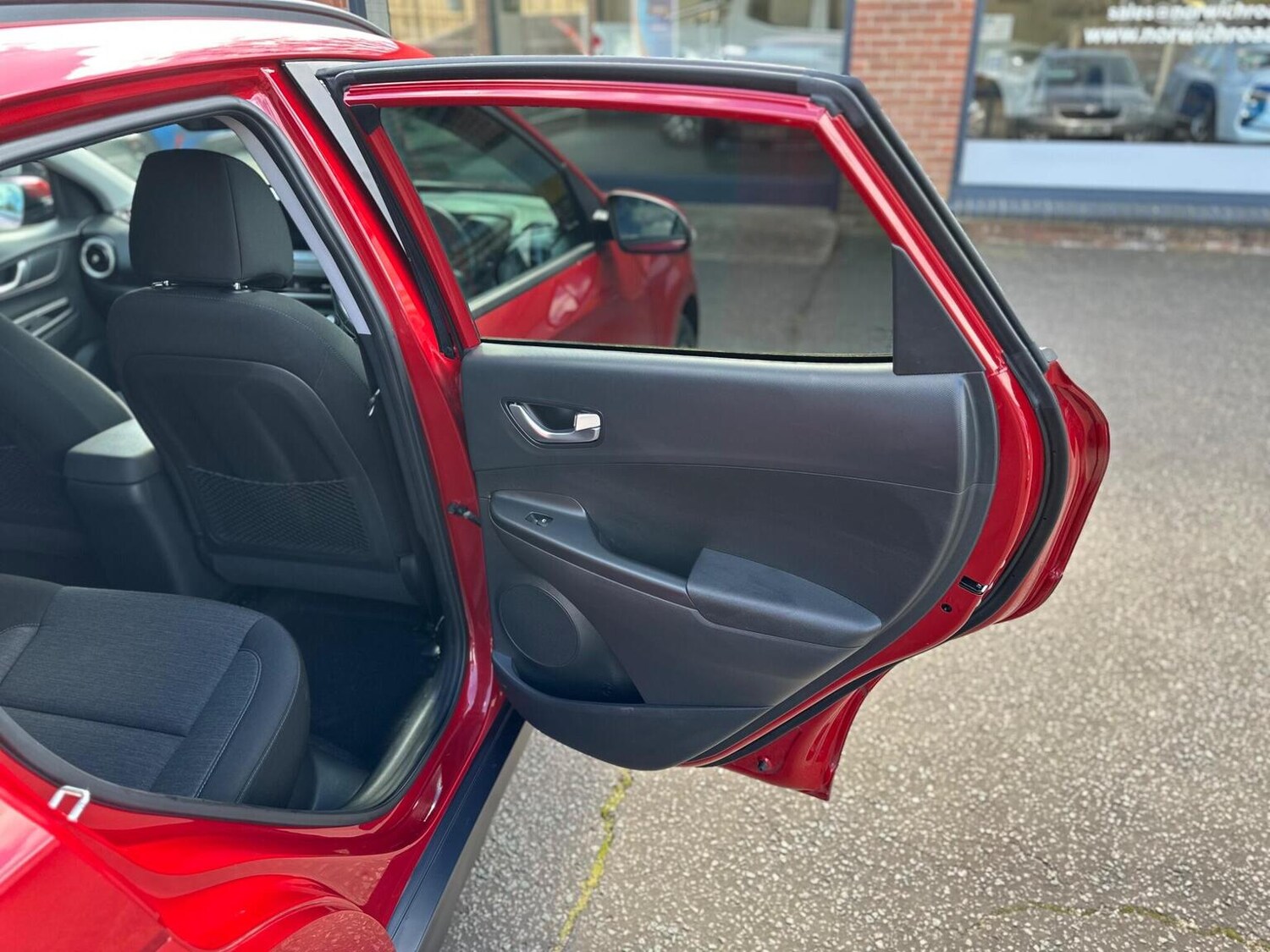 Used Hyundai KONA 2022 for sale - 78112020: Photo 70