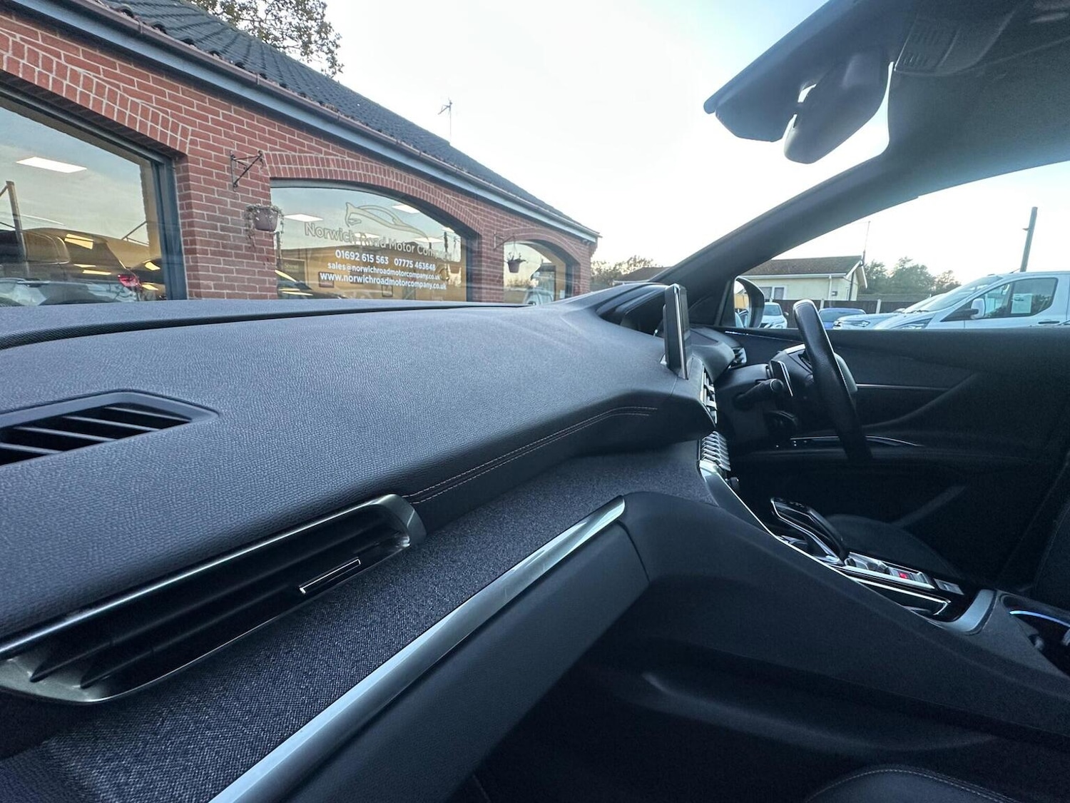 Used Peugeot 5008 2020 for sale - 76510876: Photo 25