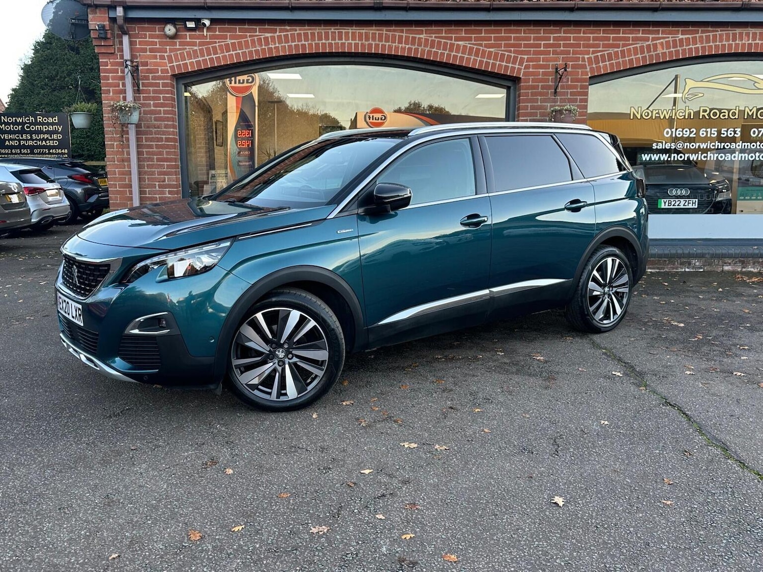 Used Peugeot 5008 2020 for sale - 76510876: Photo 5