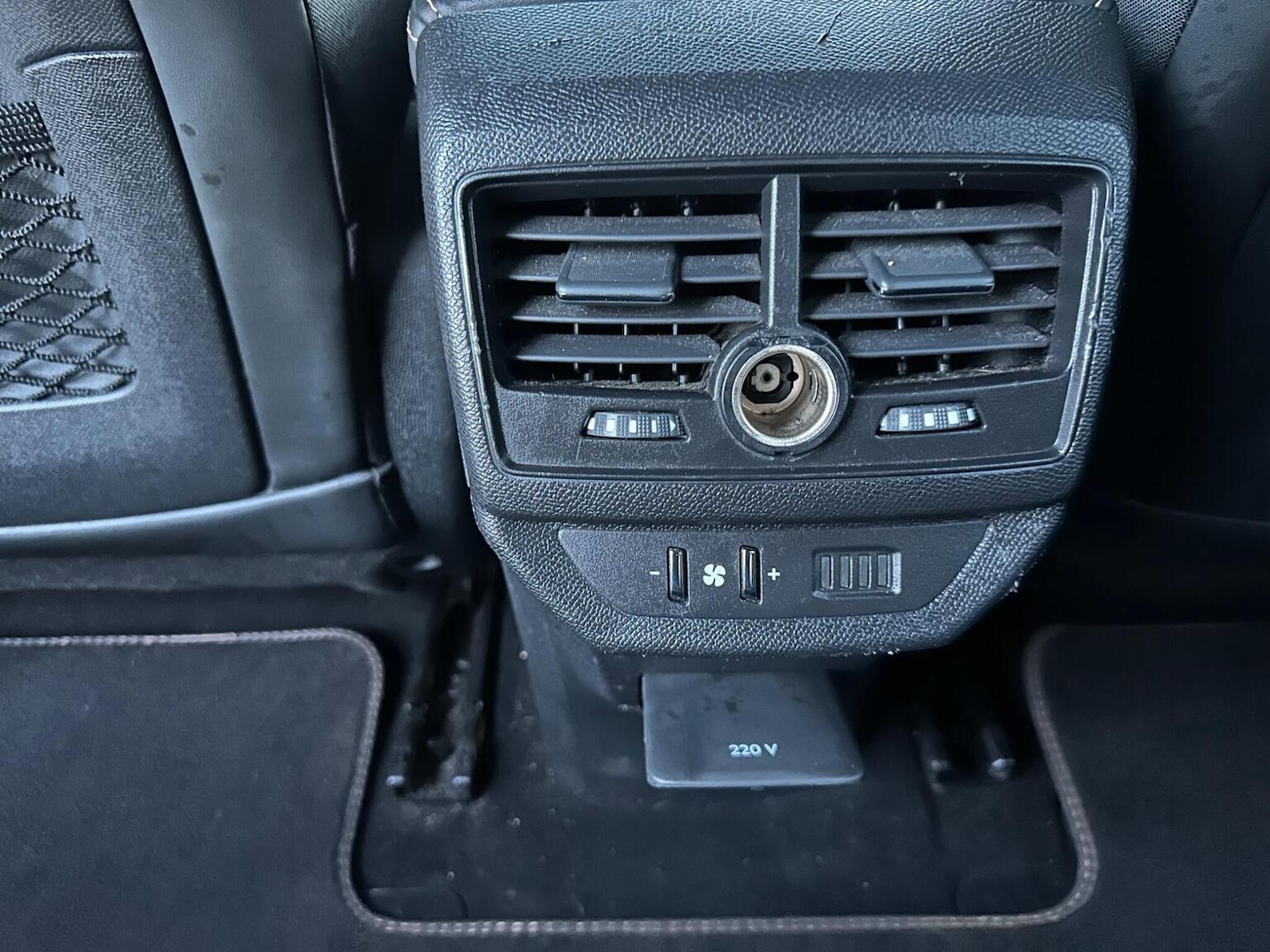 Used Peugeot 5008 2020 for sale - 76510876: Photo 63