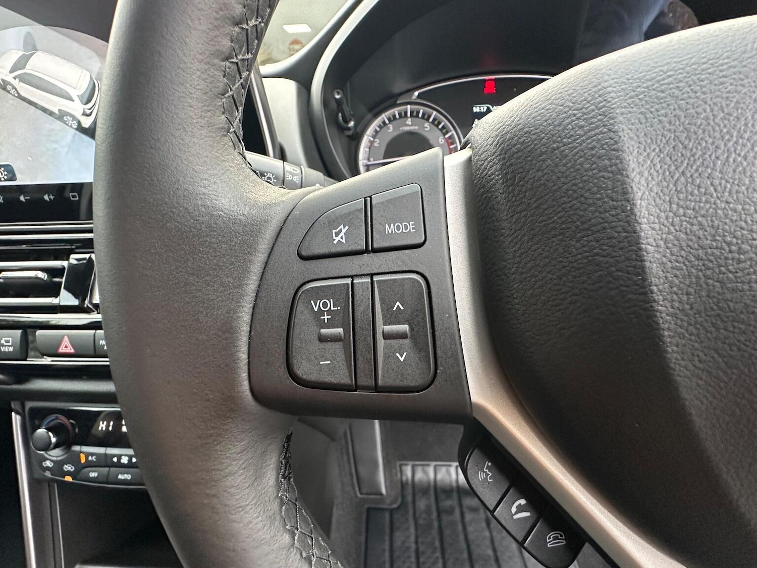 Used Suzuki SX4 S-Cross 2024 for sale - 77056571: Photo 40